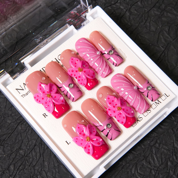 Blumenverzierte Druck-Nagelset