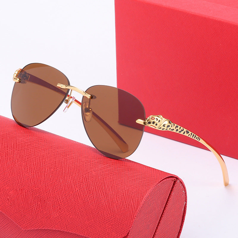 Damen elegante Piloten-Sonnenbrille mit luxuriösem Goldrahmen und schützenden Gläsern Karnz