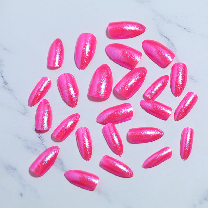 Glossy Press-On Nagelset mit schimmerndem Glanz Karnz