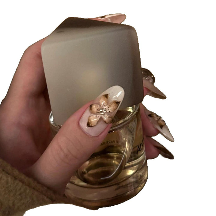 Kunstnagelspitzen mit Elegantem 3D-Design Karnz