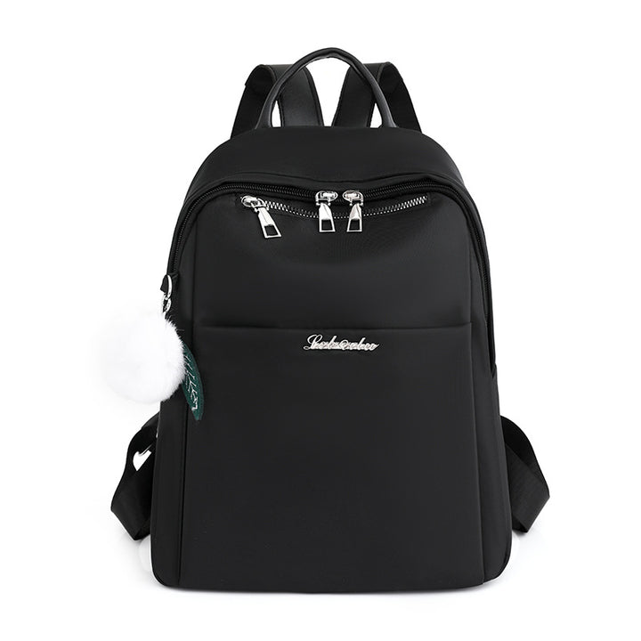Trendiger Rucksack mit Schlüsselanhänger
