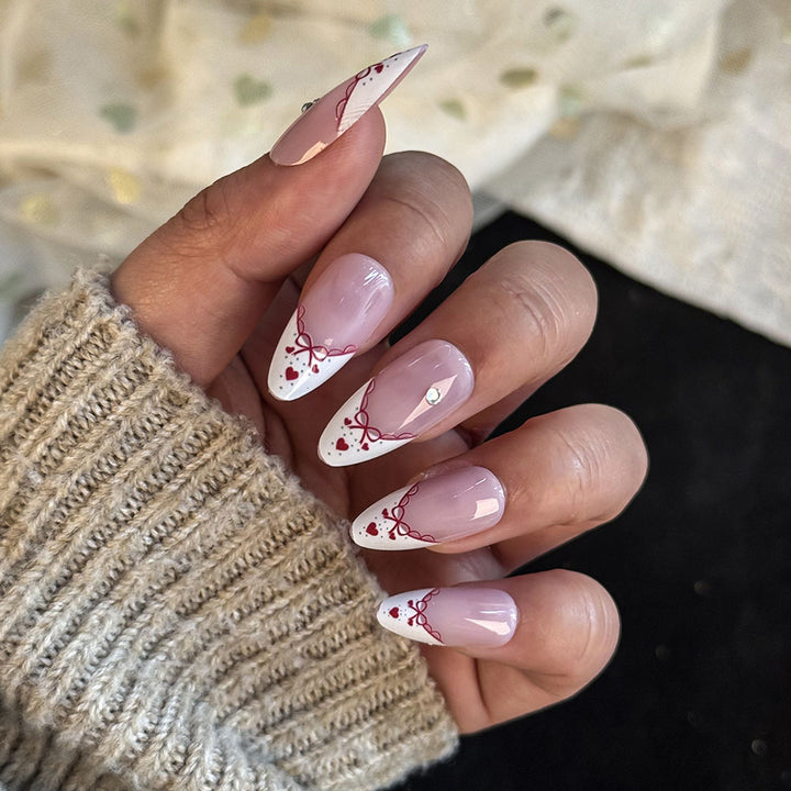 Elegante Press-On Nagelkunst Kollektion Karnz