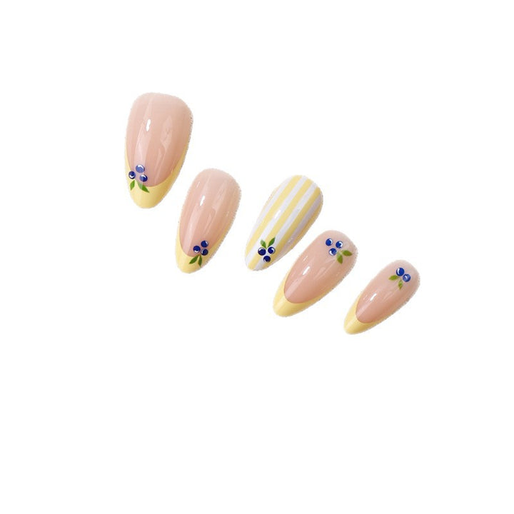 Dekoratives Press-On Nagelset Karnz