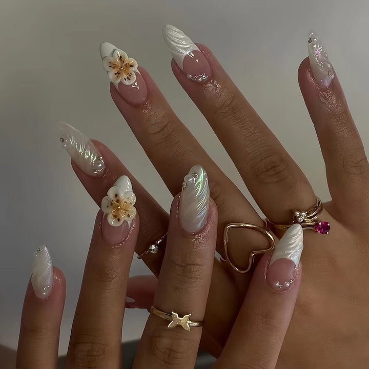 Florale 3D Acryl-Nagelvergrößerungen Karnz