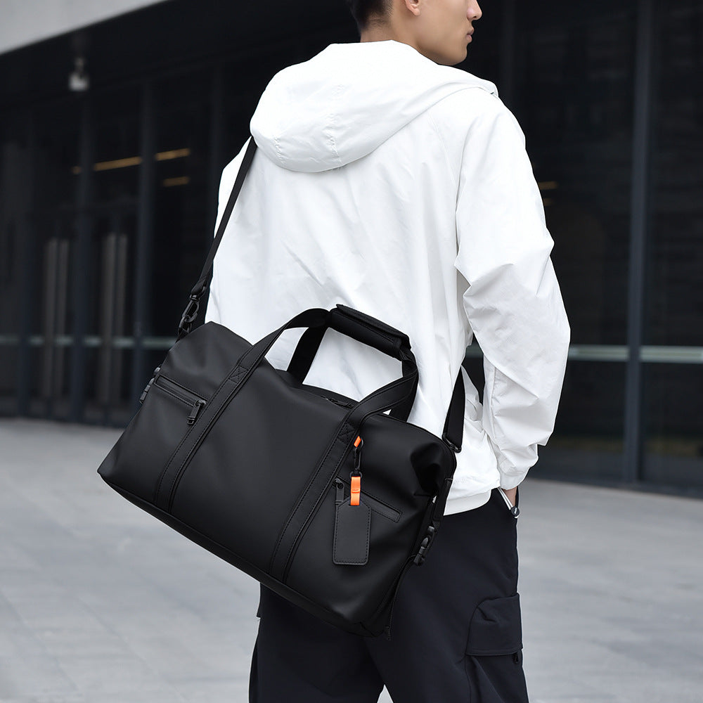 Vielseitige wasserdichte Reisetasche Karnz
