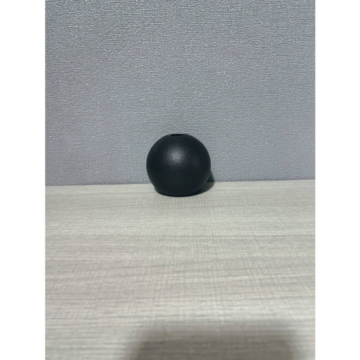 Minimalistische Keramiksphärenpflanzer Karnz