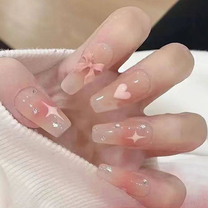 Dekorative Langanhaltende Press-On Nagelkunst