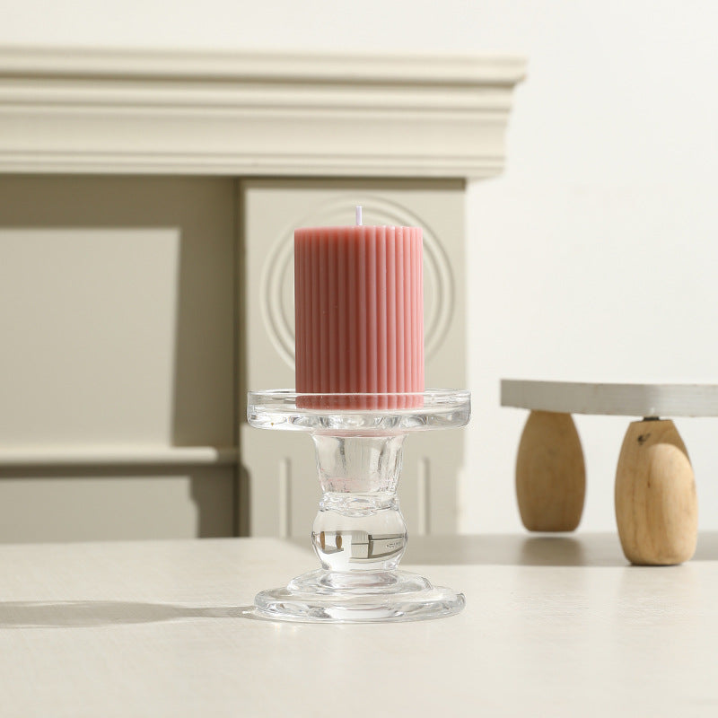 Ribbed Säulenpfeilerkerze mit Glasständerhalter