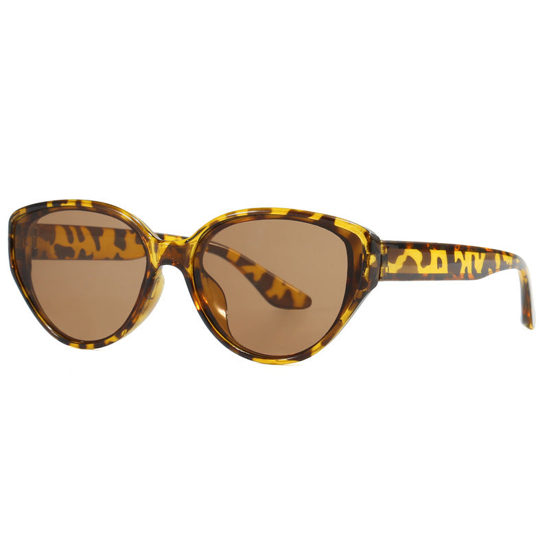 Damen Cat-Eye Sonnenbrille mit modernem Design Karnz