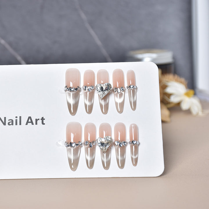 Glamouröse mit Kristallen verzierte Stiletto Press-On Nägel Karnz