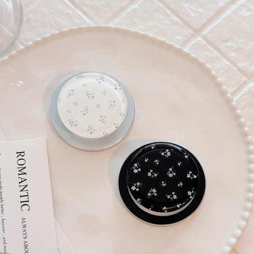 Dekorativer Keramik-Untersetzer mit floralem Design Karnz