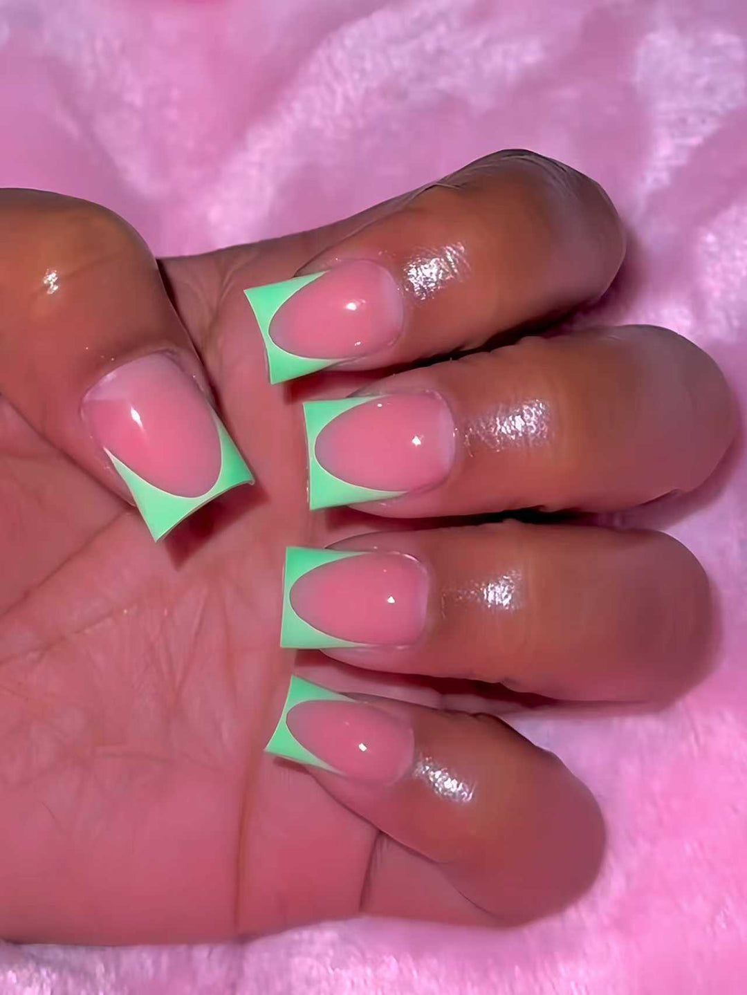 Geometrische Nagelkunst Verlängerungen Karnz