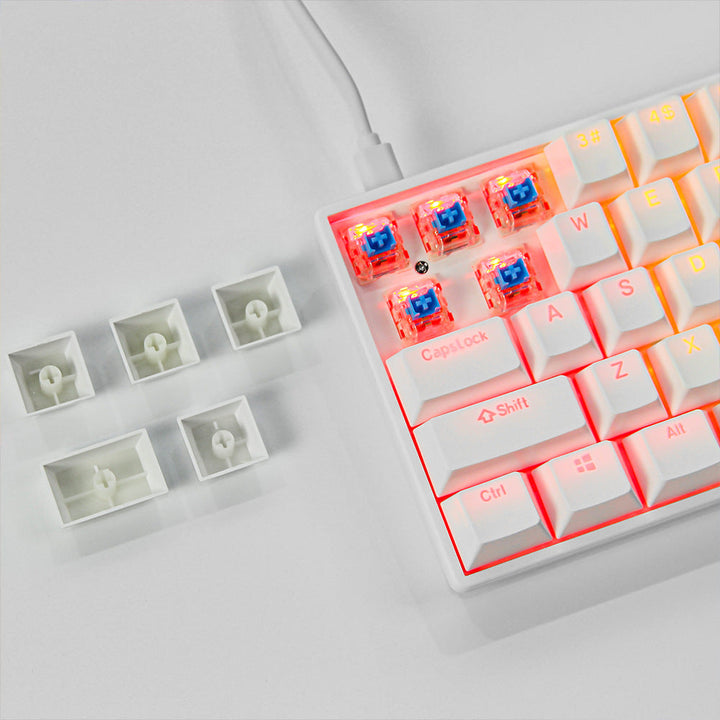 Kompakte RGB mechanische Tastatur mit anpassbaren Tasten Karnz