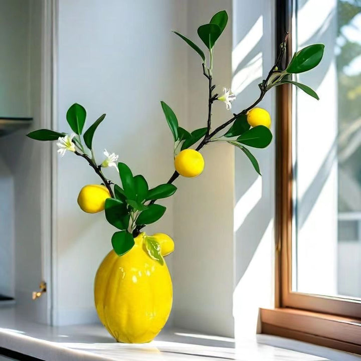 Dekorat vase aus Keramik für die Wohnkultur Anzeige