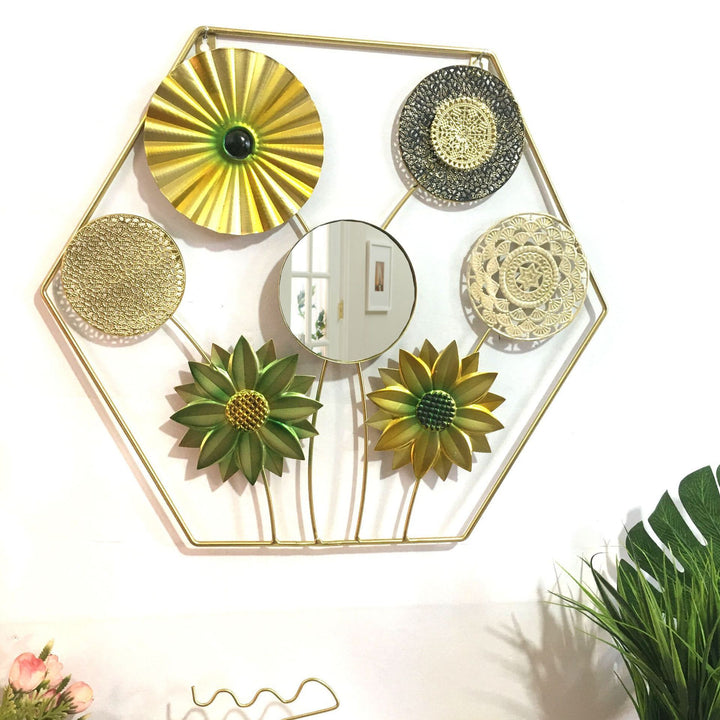 Dekorative Metallwandkunst mit tropischem Blatt- und Spiegeldesign Karnz