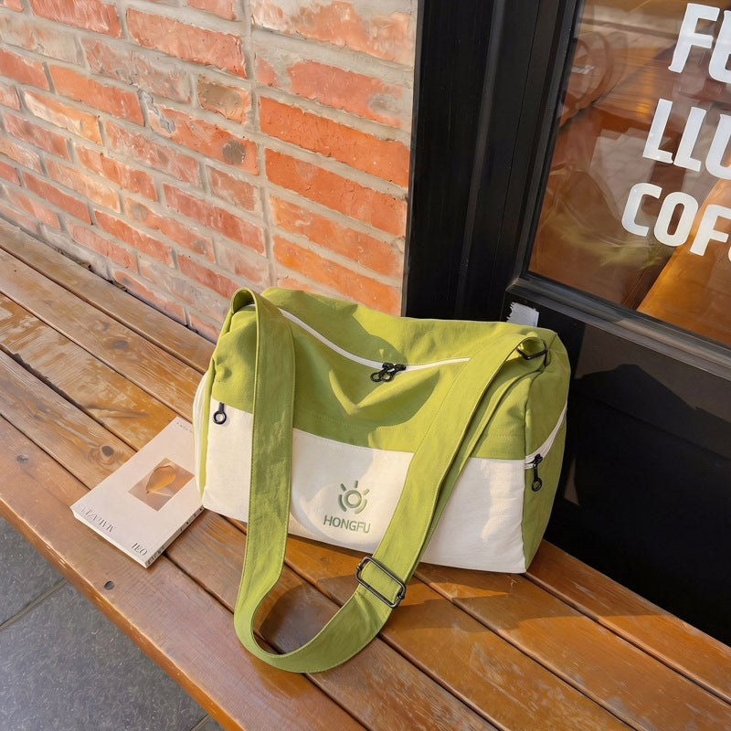 Stylische Multi-Compartment Sporttasche Karnz