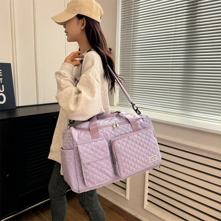 Geräumige gesteppte Wochenend-Duffle-Tasche Karnz
