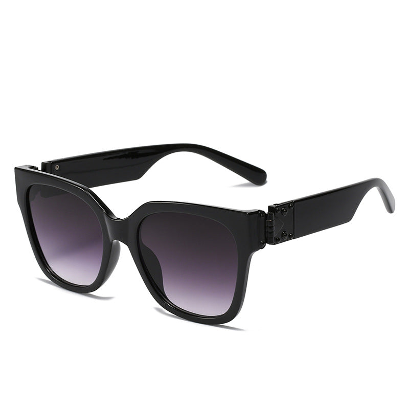 Damen edle Oversized Sonnenbrille mit luxuriösem Metall-Akzent Karnz