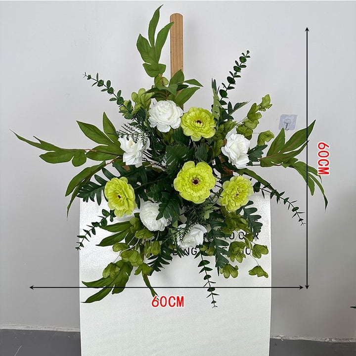 Lush Floral Wandbehang Arrangement