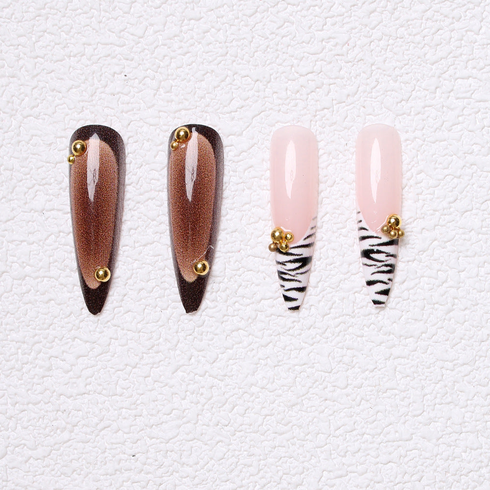 Künstlerische Stiletto Press-On Nägel Karnz