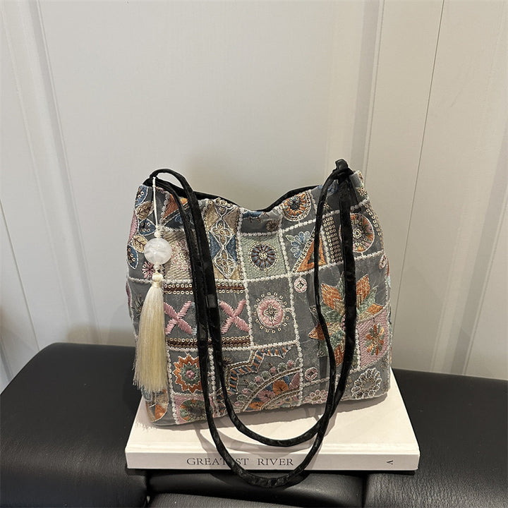Bestickte Boho-Umhängetasche