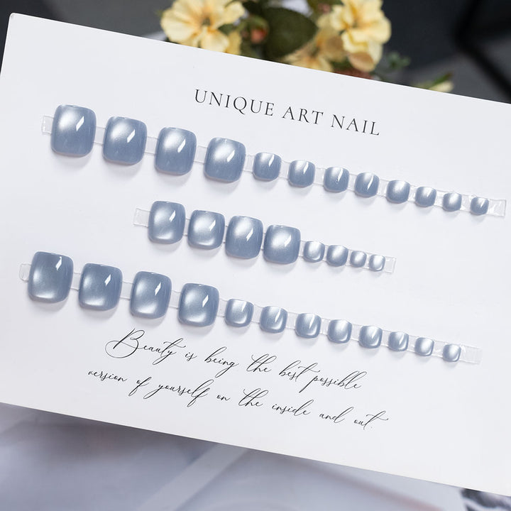 Elegante Metallische Nagelkunst