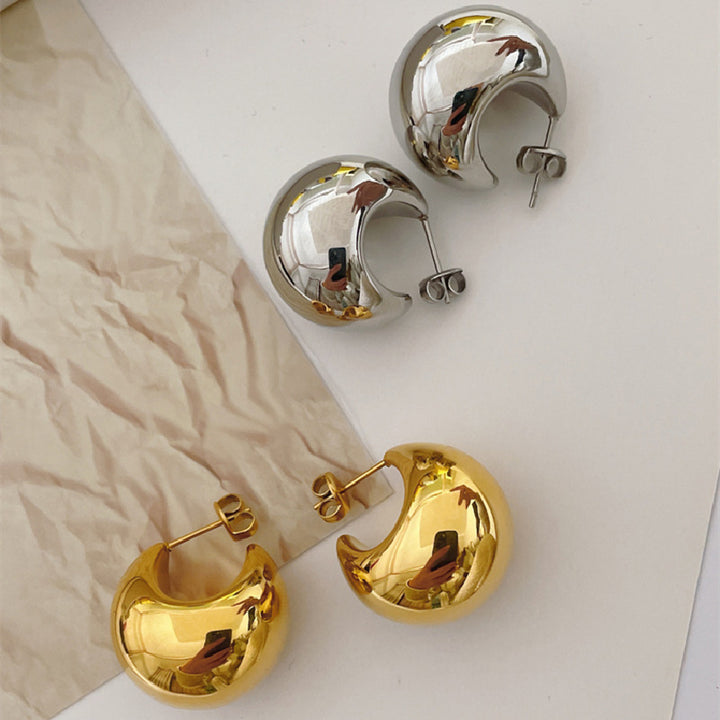 Glänzende Edelstahl-Ohrstecker Karnz