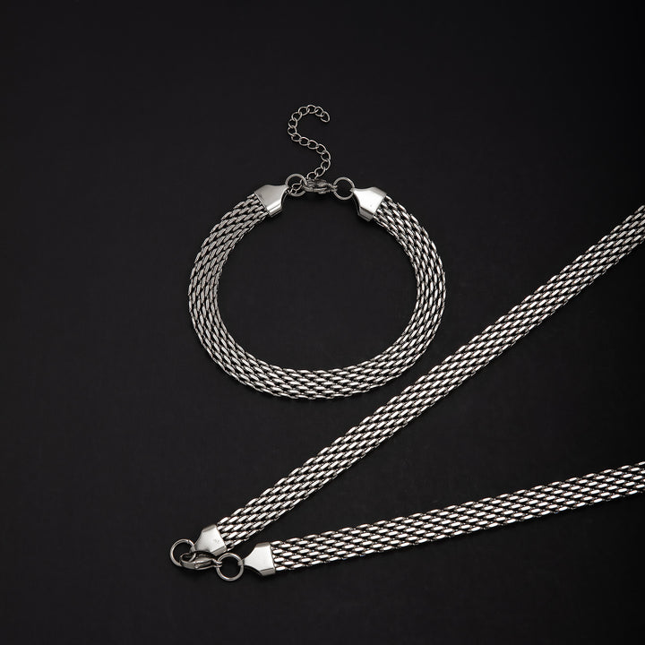 Elegantes strukturiertes Statement-Schmuckset Karnz