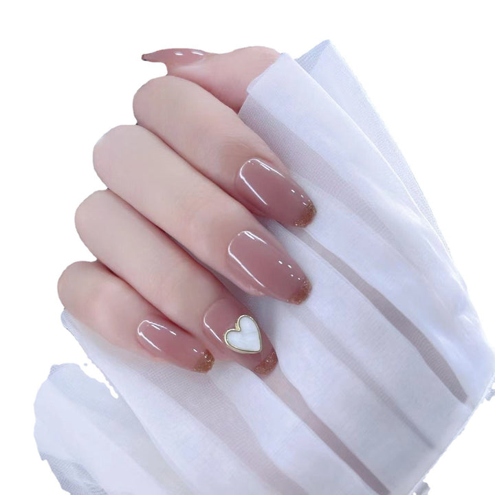 Dekoratives Press-On Nail Set mit Herzdesign Karnz