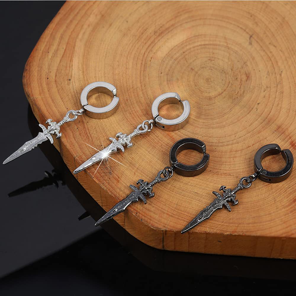 Gothic Schwertförmige Brosche Karnz