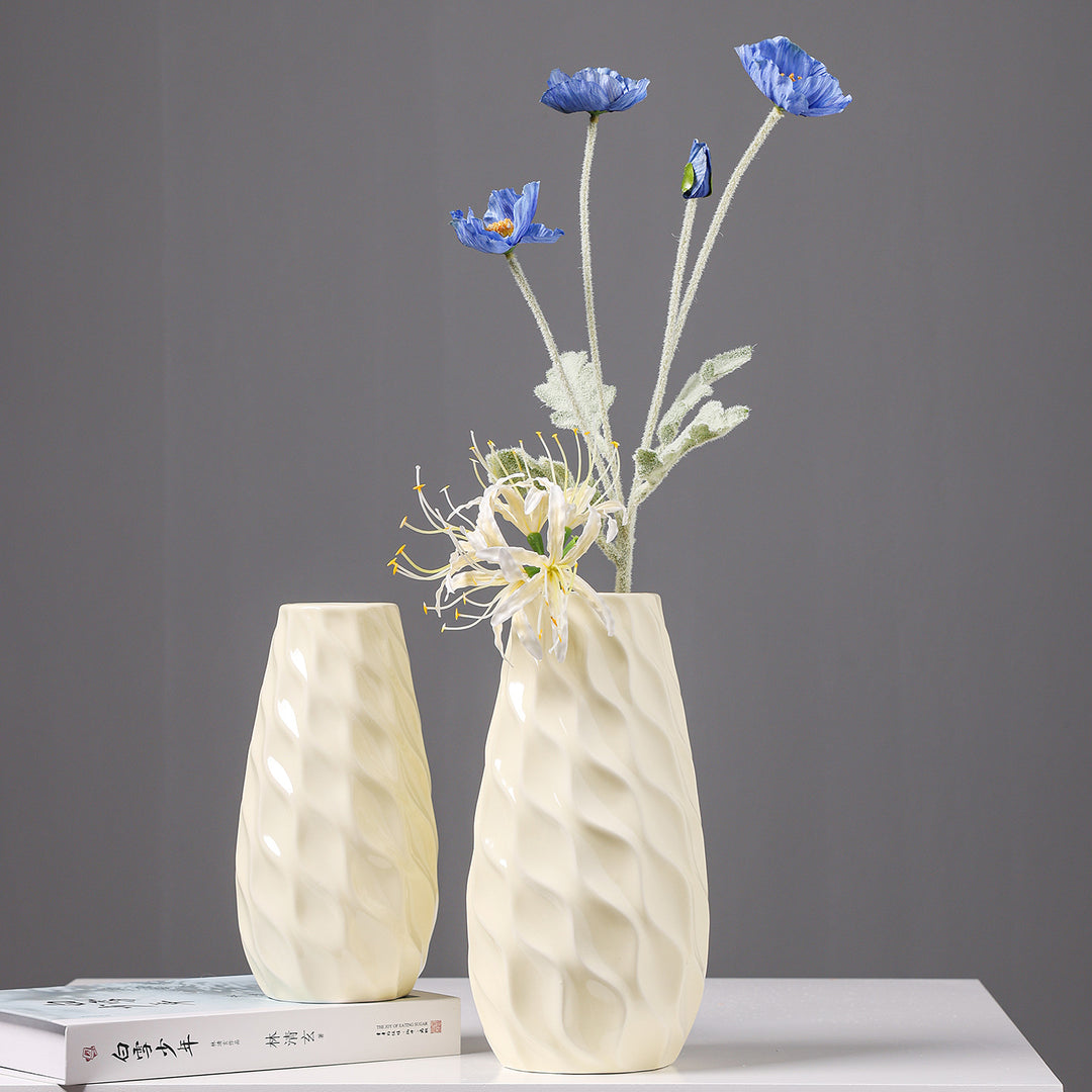 Texturiertes Keramikwaren Blumenvase