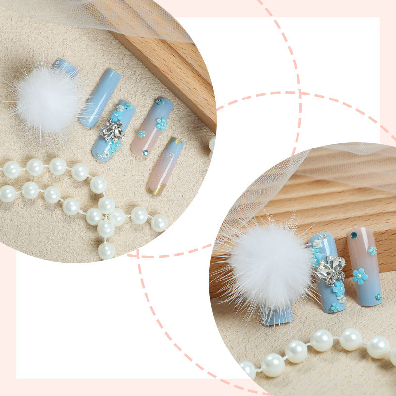 Designer Press-On Nail Art Set mit floralen und Edelsteinen Akzenten Karnz