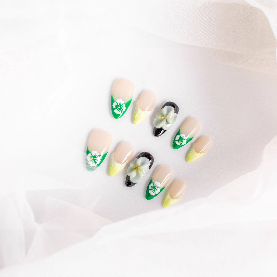 Blumen Kunst Press-On Nageldesign