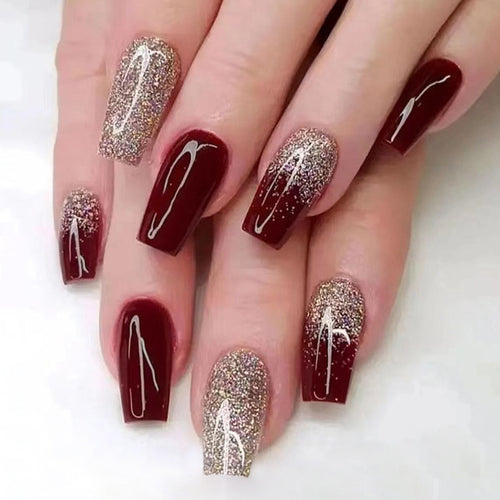 Glitzernde Press-On Nagel Set Karnz
