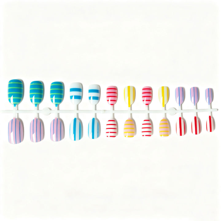 Gestreiftes Nagelkunst Design Kit
