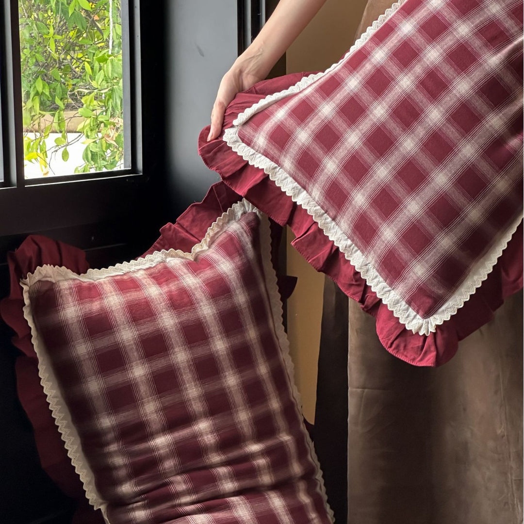 Gekämmte Baumwolle Plaid Bettbezug Set mit Rüsche Saum und Spitzenbesatz