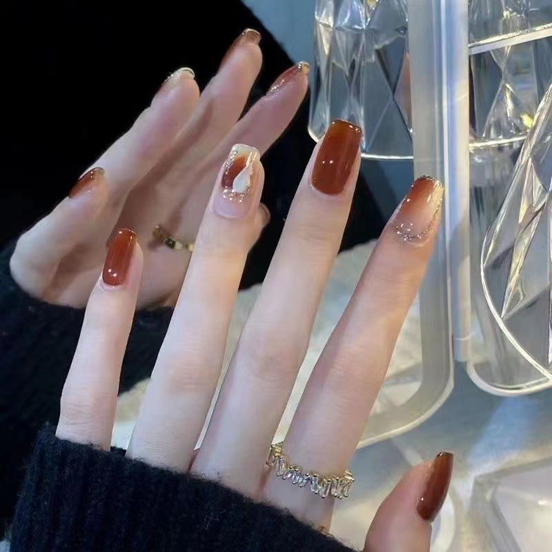 Elegantes Druck-On-Nagelset