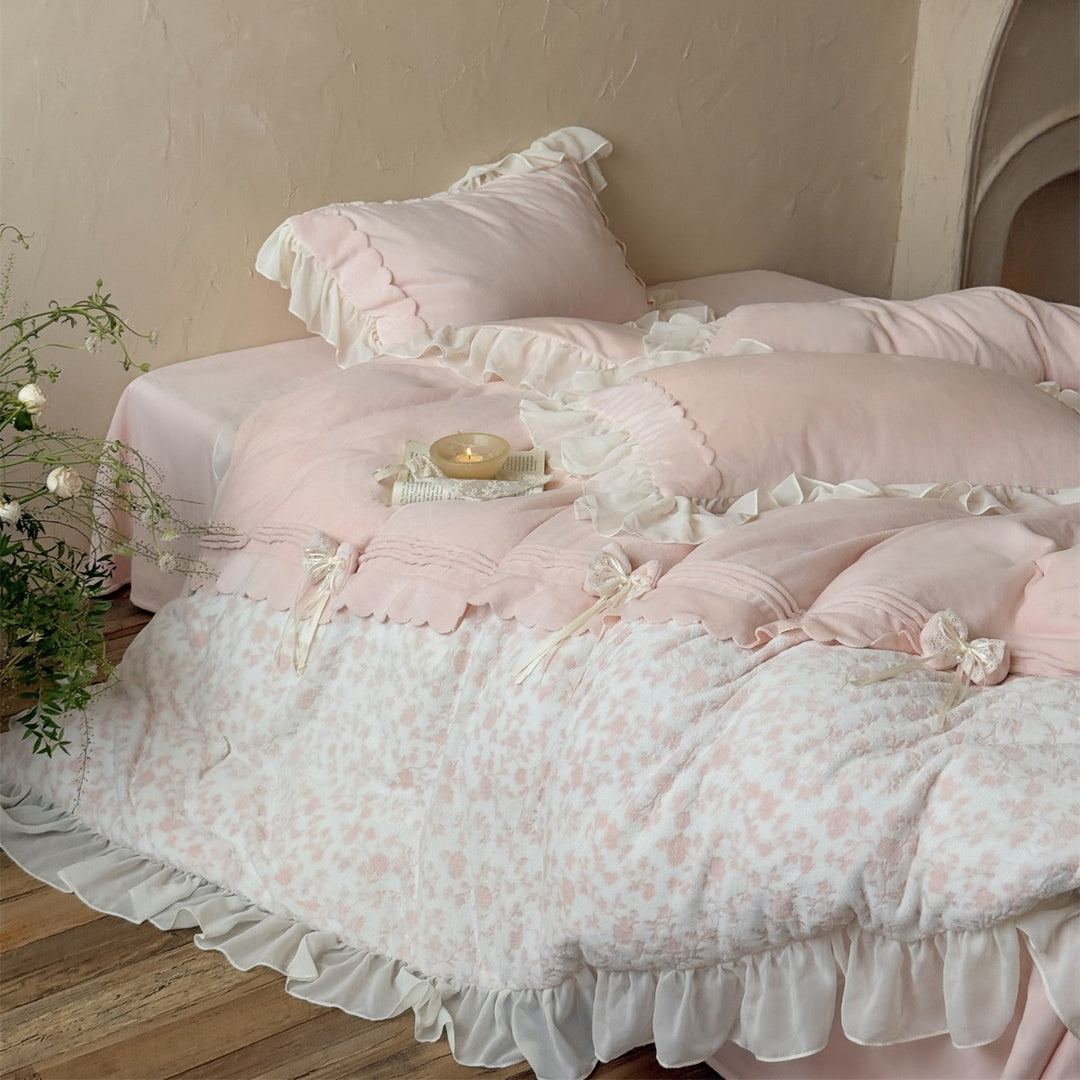 Rüschen Floral Baumwolle Bettdeckenbezug Set mit transparenter Rüschenschürze & dekorativen Schleifen