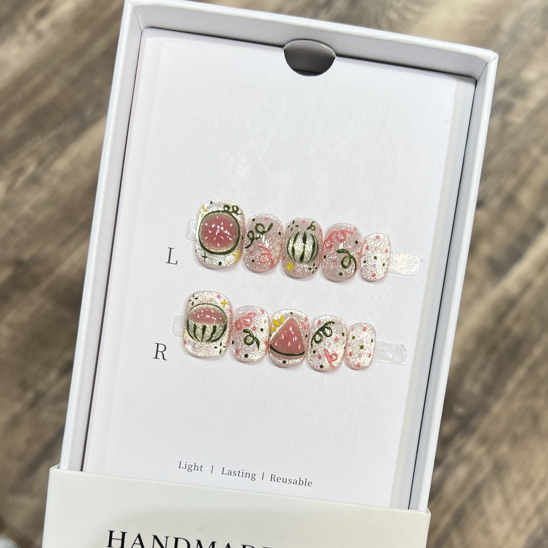Künstlerisches Press-On-Nagelset mit Wassermelonen-Thema Karnz