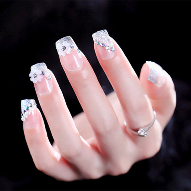 Glamouröse mit Strass verziert Press-On Nagelspitzen