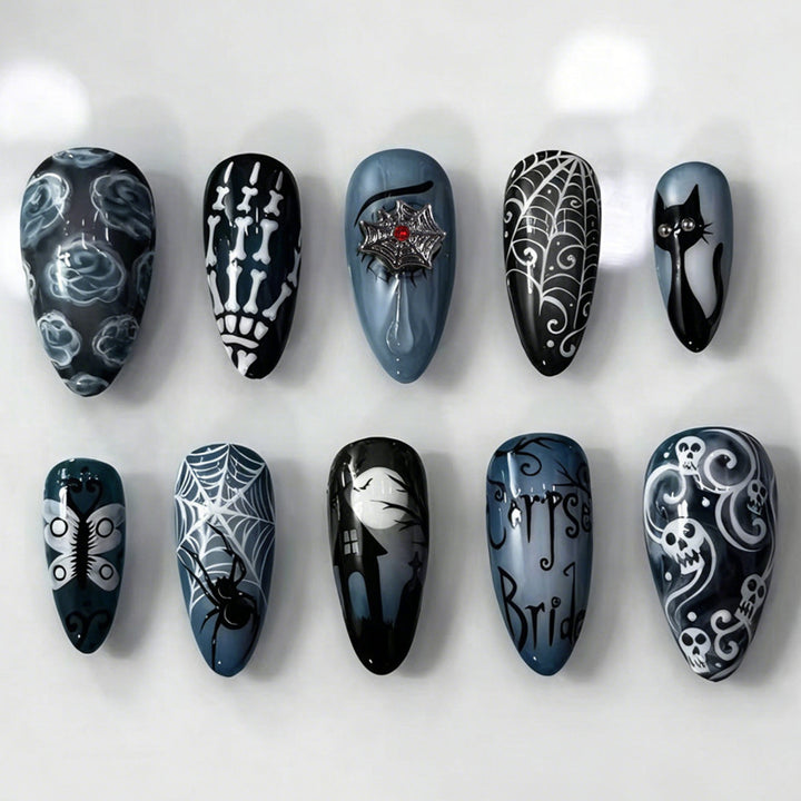 Halloween Kunstnagelset mit gruseligen Motiven und gleitendem Design Karnz