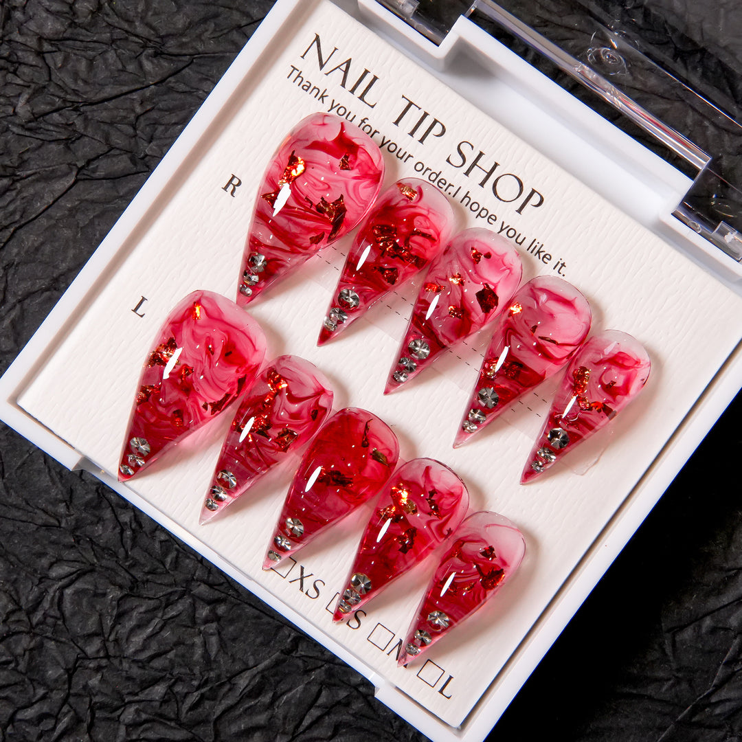 Dekoratives Stiletto Press-On Nagelkunst Set