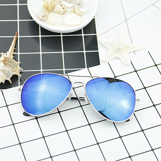 Damen moderne Piloten-Sonnenbrille mit farbverlaufendem Linsen-Design Karnz