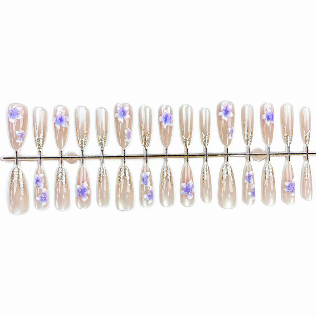 Künstlerisches, blumenverziertes Press-On-Nagelset