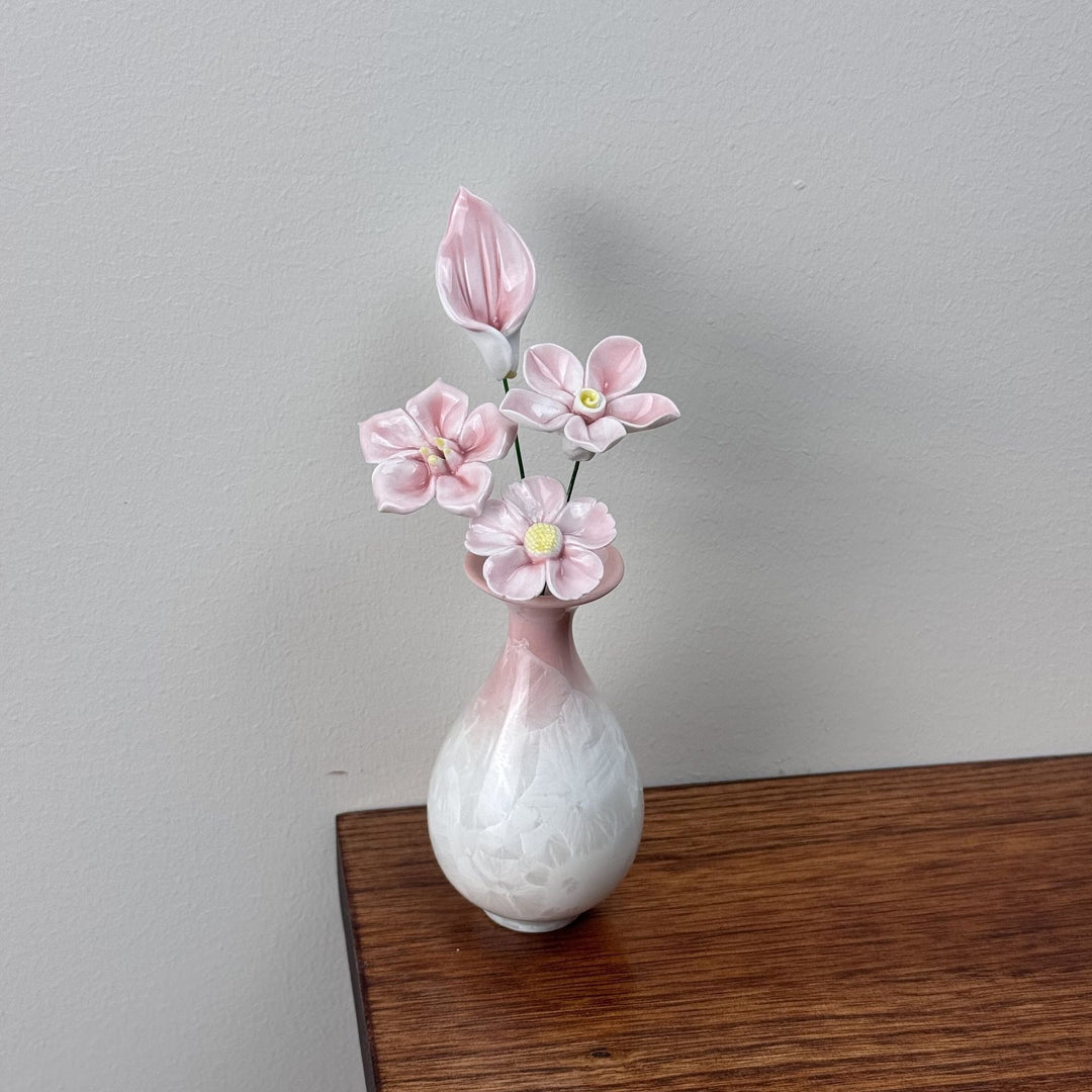 Elegante florale dekorative Vase