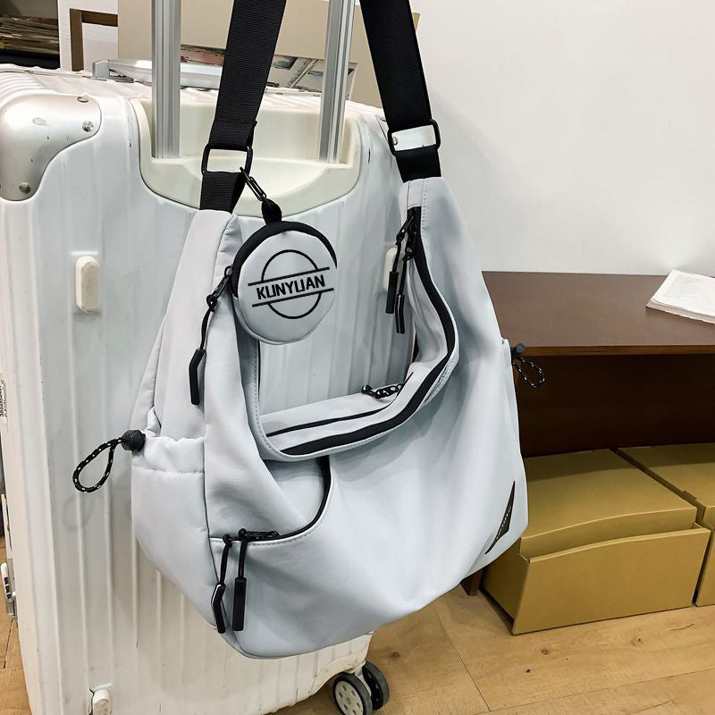 Geräumige multifunktionale Reisetasche Karnz