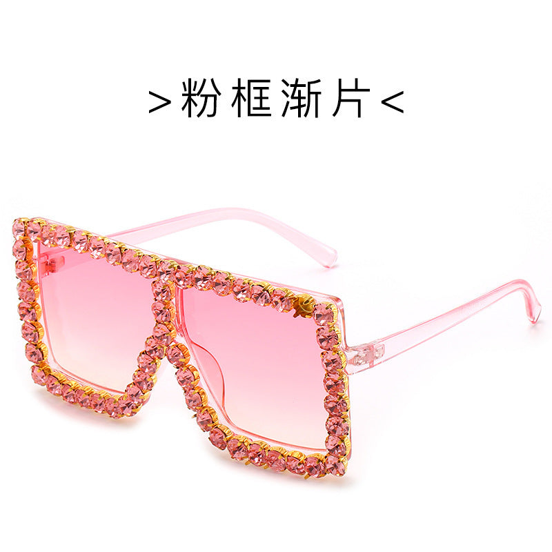 Damen modische Sonnenbrille mit Strassverzierung Karnz