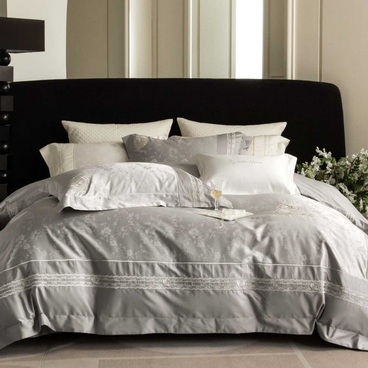Hotel-Style Bestickte Baumwollsatin Bettwäsche Set mit Spitze und Kopfkissenbezügen