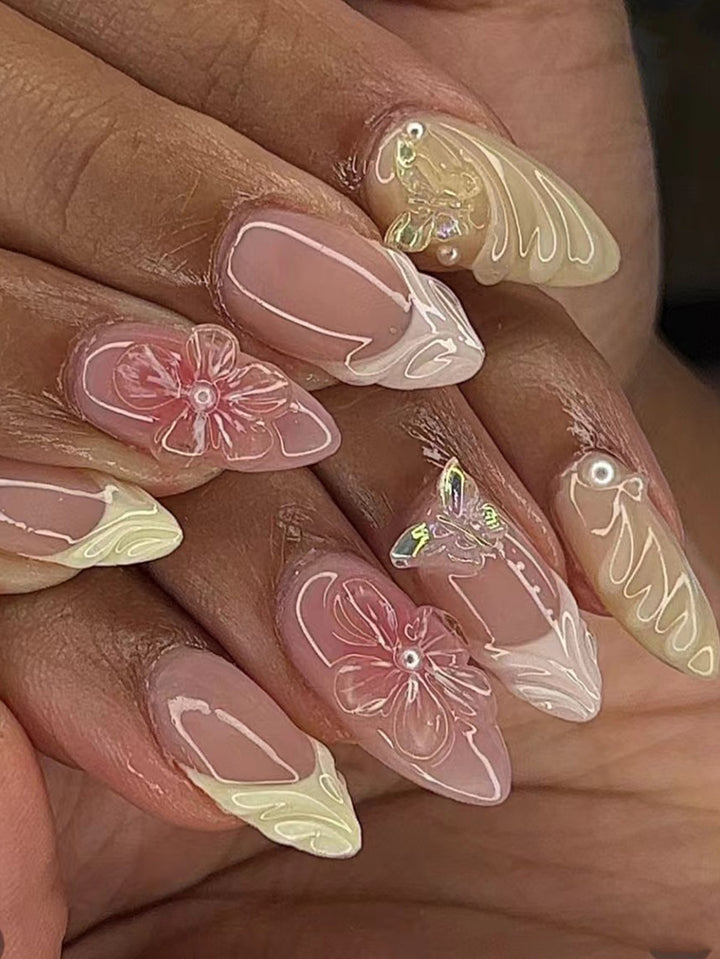 Artistic Nail Art Karnz