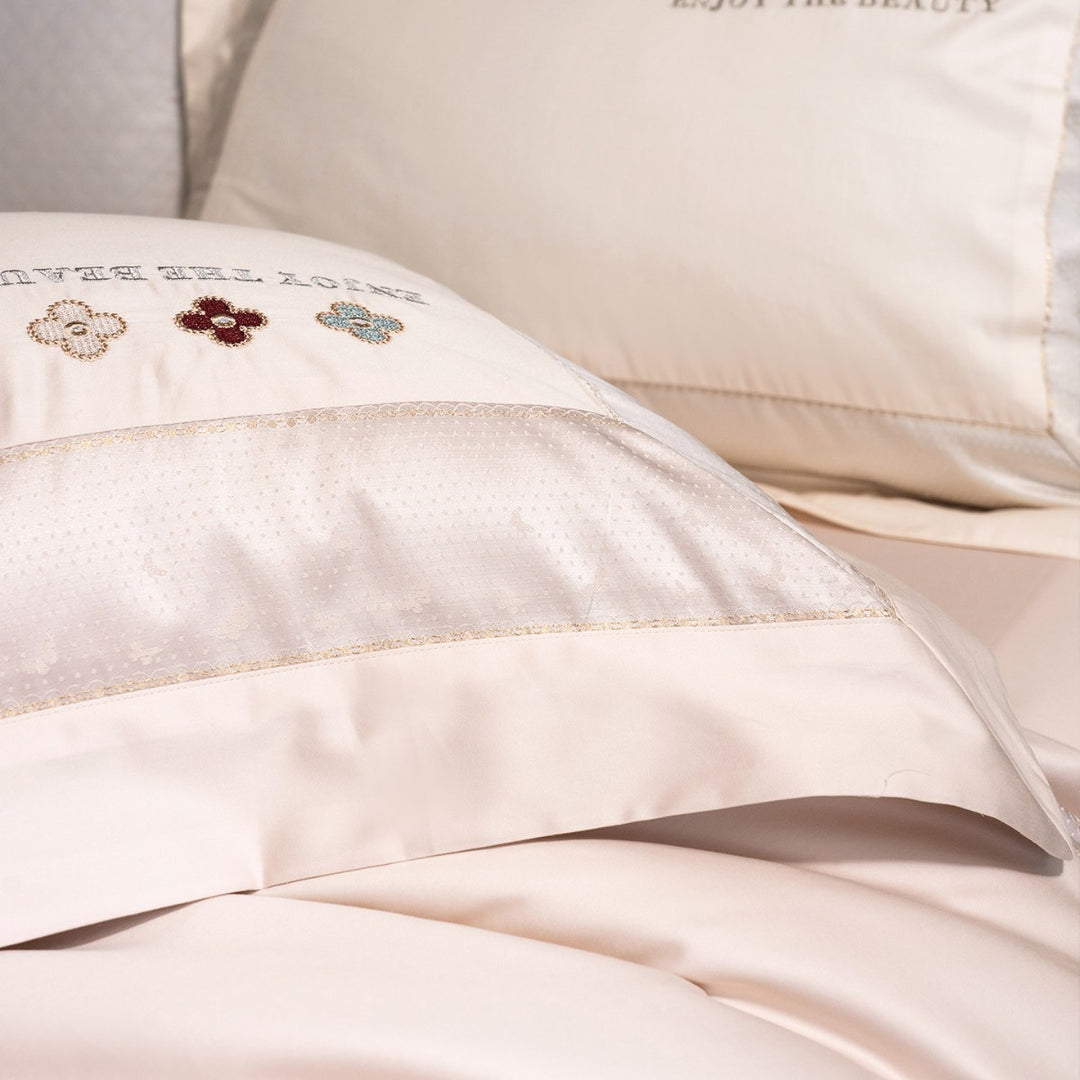 Luxuriös besticktes Baumwollsatin Bettbezug-Set